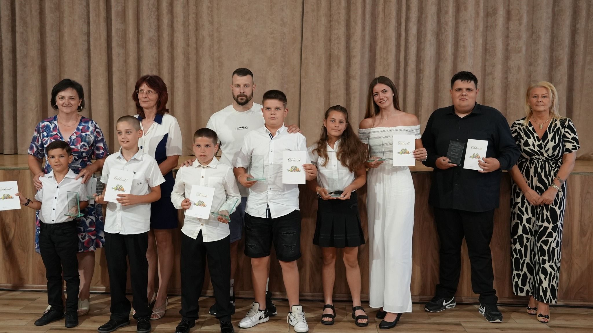 Kiváló diákokat köszöntöttek Füzesabonyban