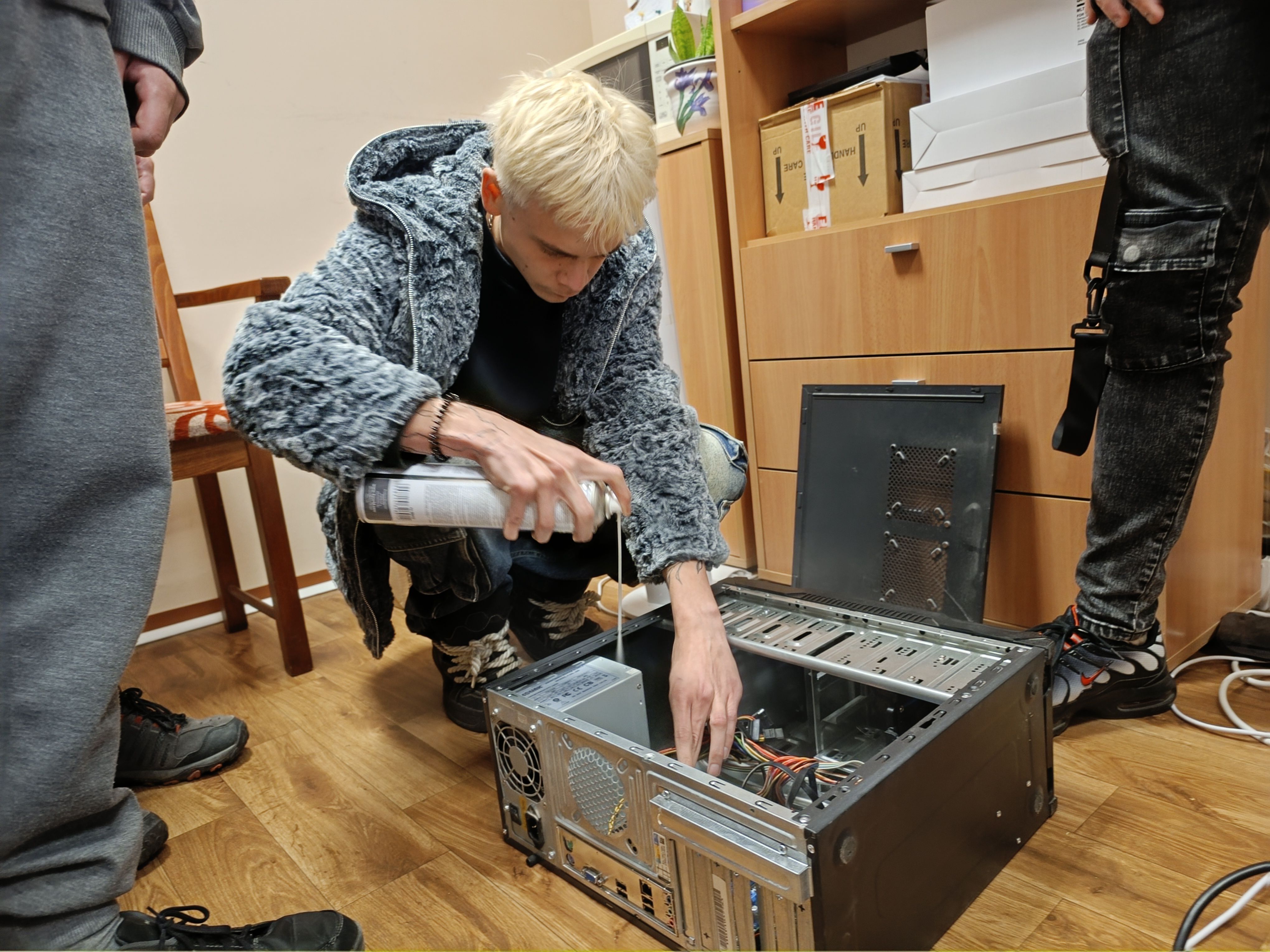 HVSZC_REZSI_PC karbantartás_1.jpg