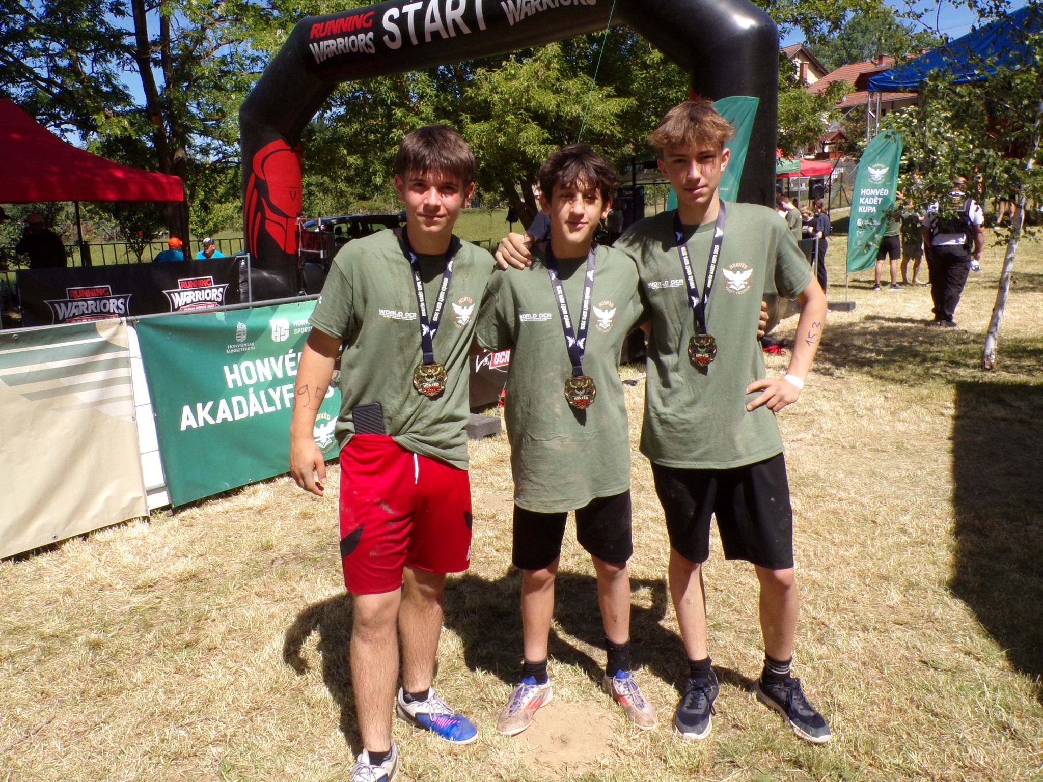 Országos Kadét Akadályverseny-DISZI2.jpg